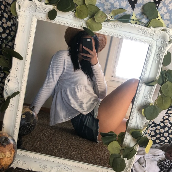 ☆ UO top ☆ - Picture 2 of 7